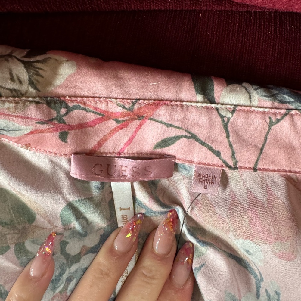 Guess blouse - Picture 3 of 3